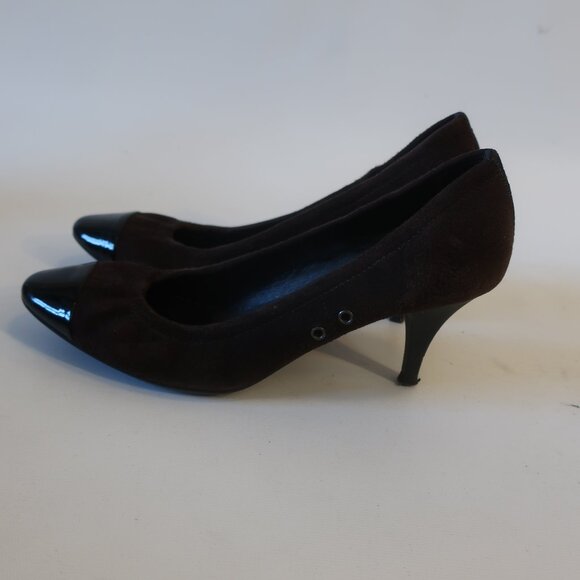 Womens Prada Brown Black Suede Patent Leather Capped Toe Heels Pumps 38.5 US/8.5 - Picture 8 of 16